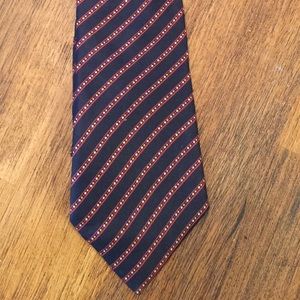 (2459). YSL neck tie
